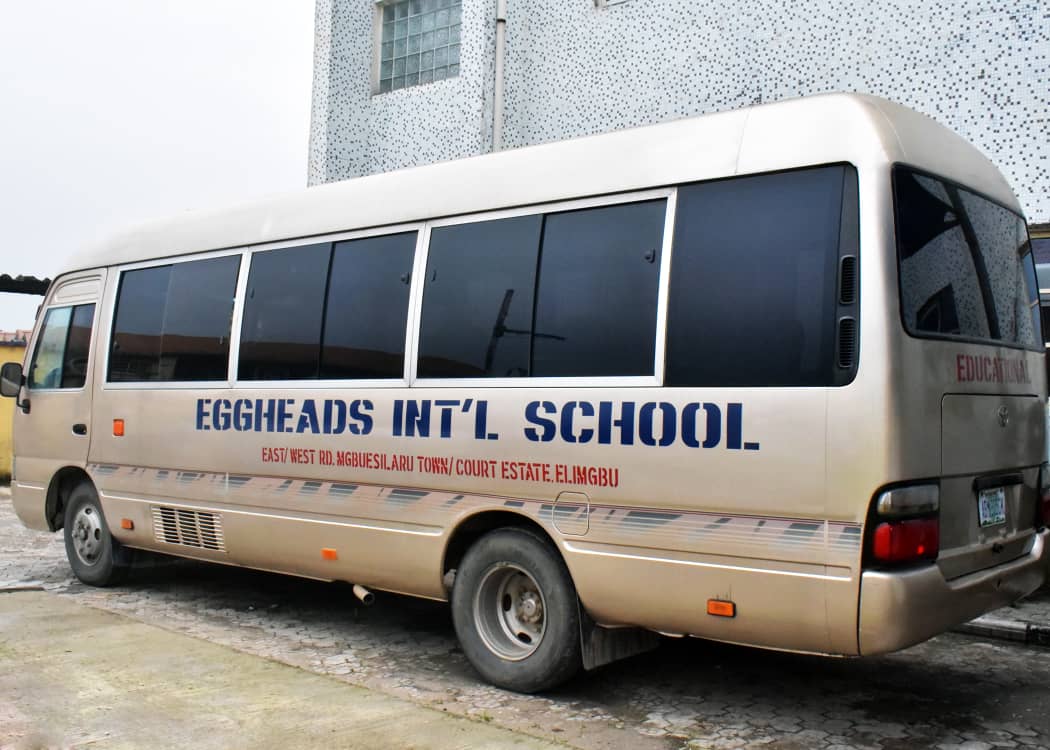 photo of school bus